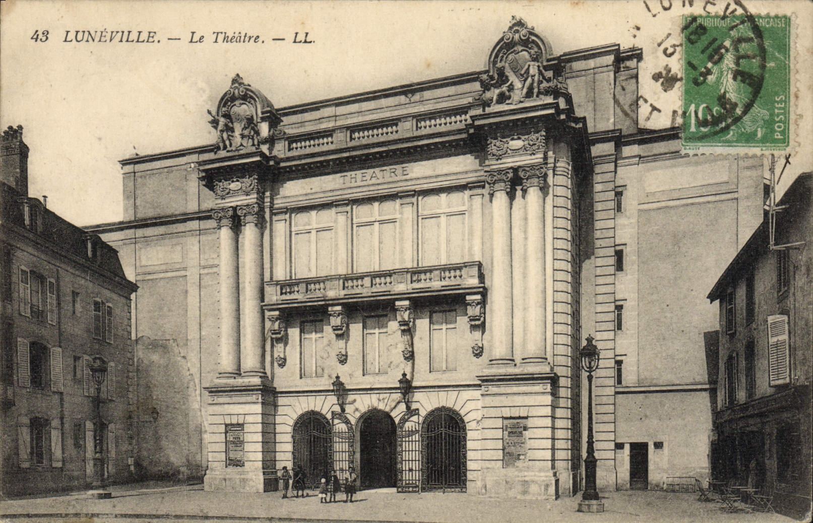 VINTAGE POSTCARD the Luneville Theater