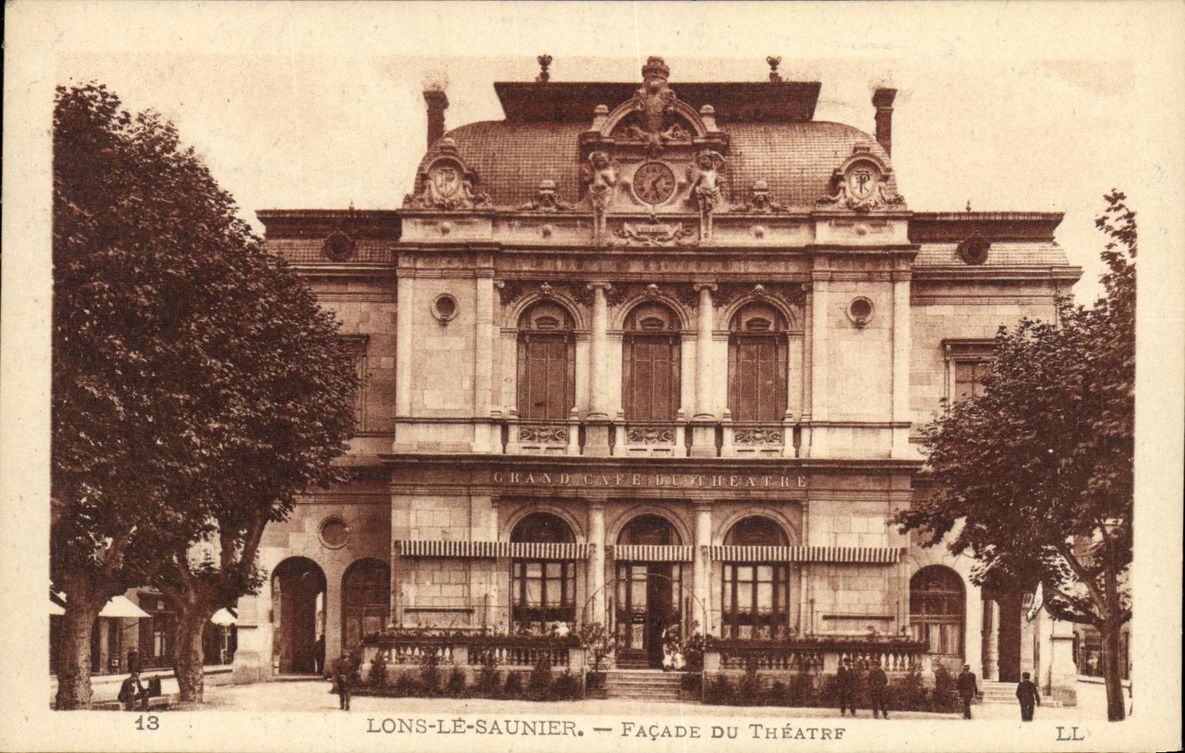 VINTAGE POSTCARD Frontage of the Lons Theater Saulnier