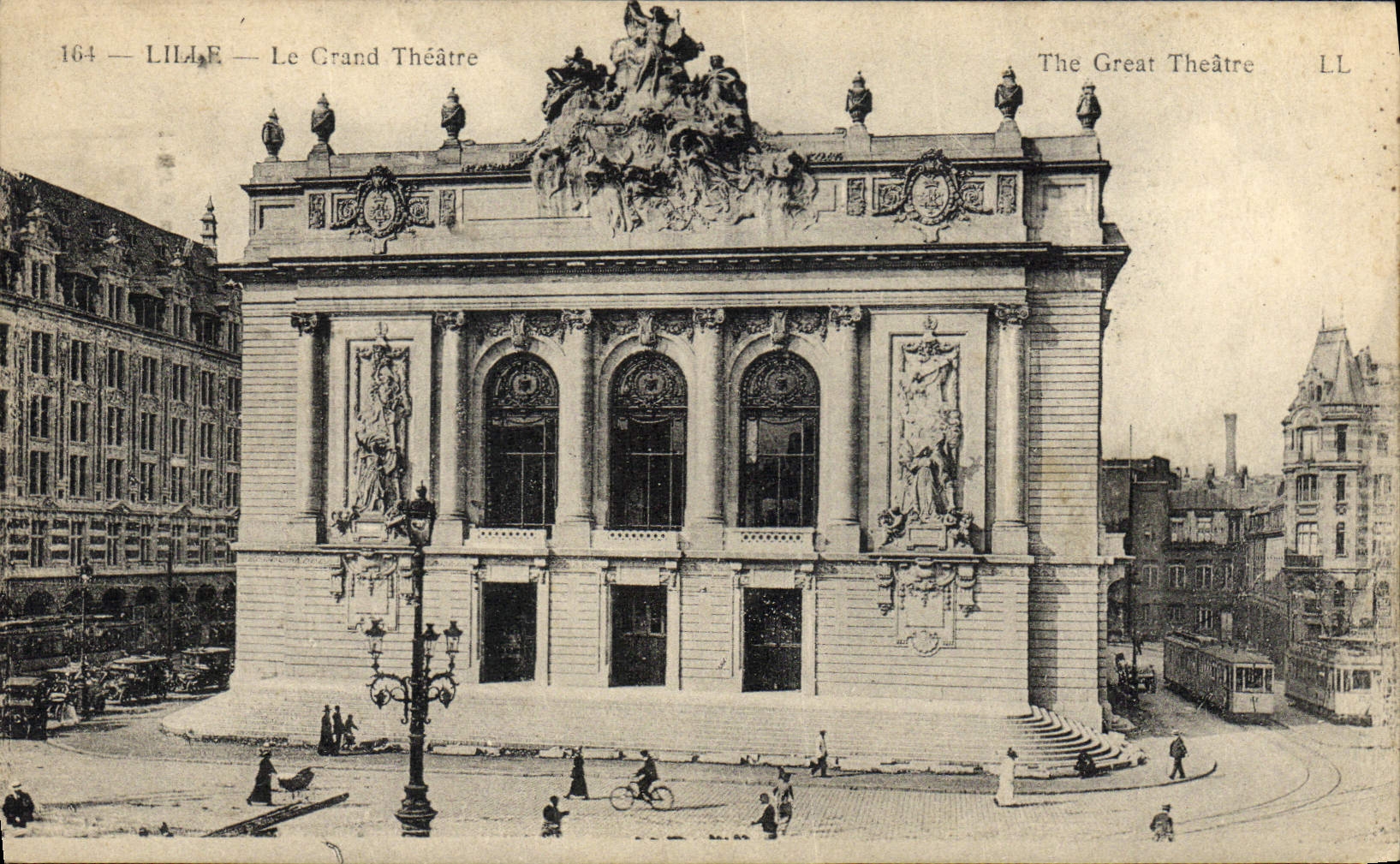 VINTAGE POSTCARD Lille the large Theater
