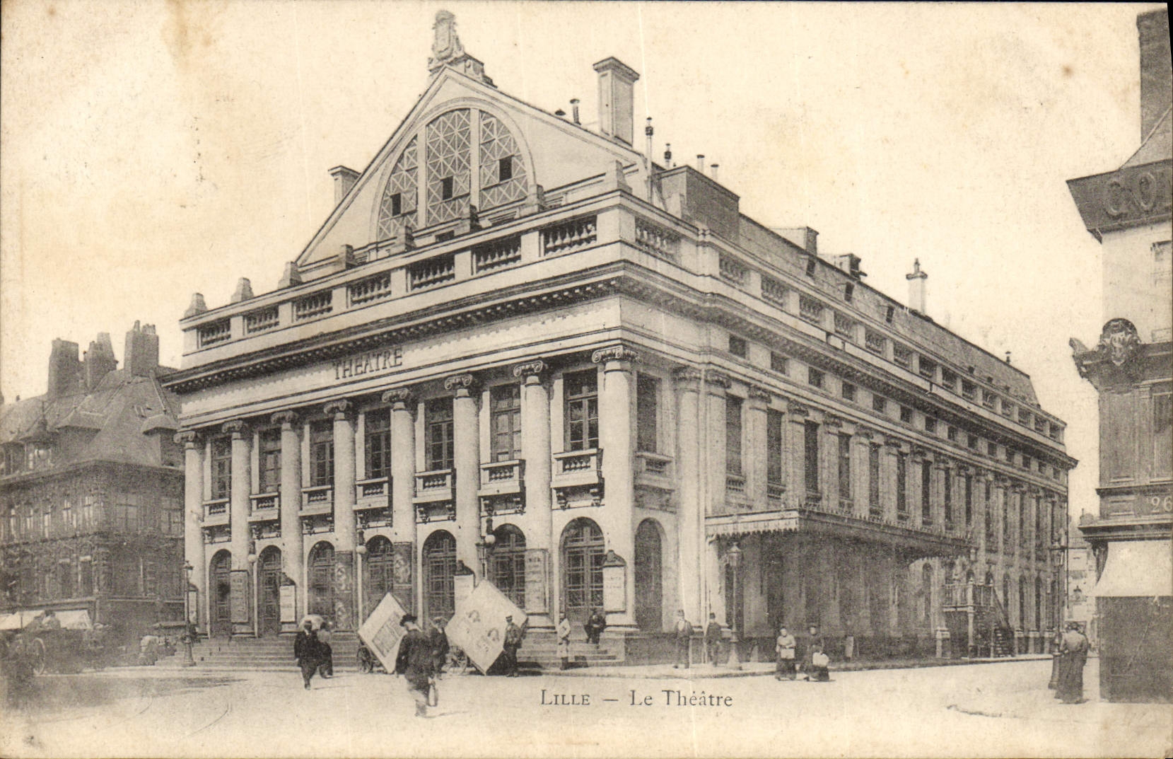 CPA Lille Le Theatre 