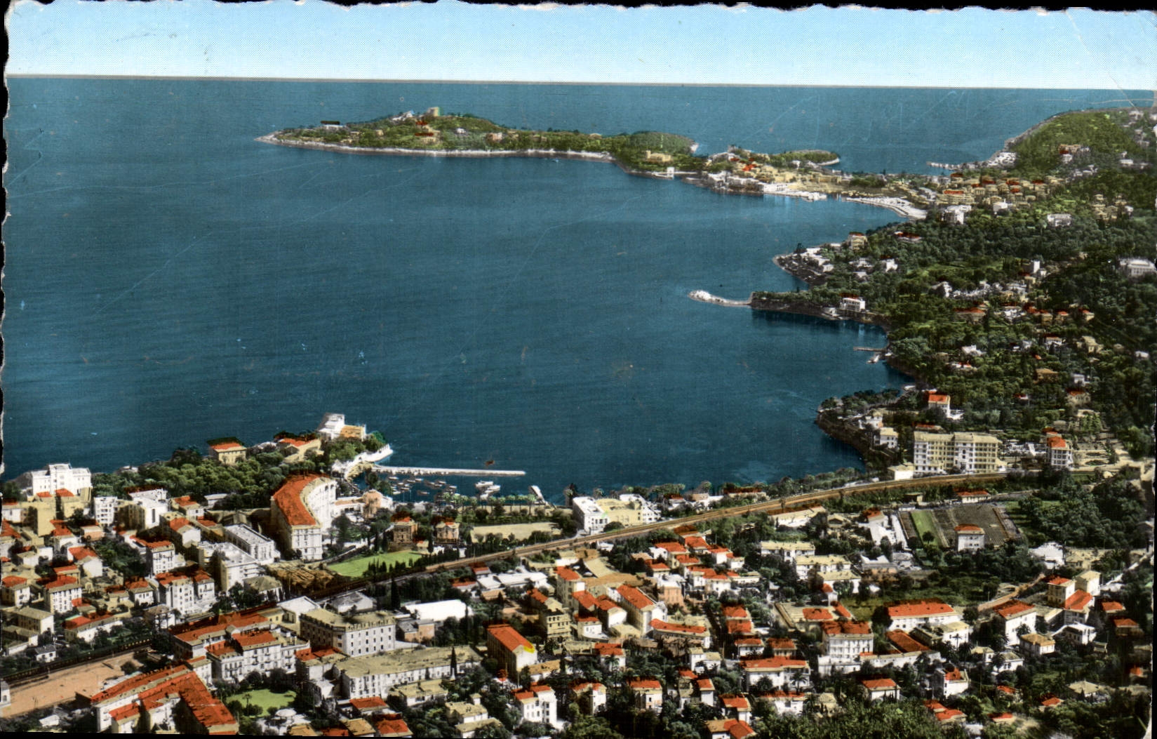 VINTAGE POSTCARD Beaulieu on Sea and the Bay of the Ants and the course Ferrat