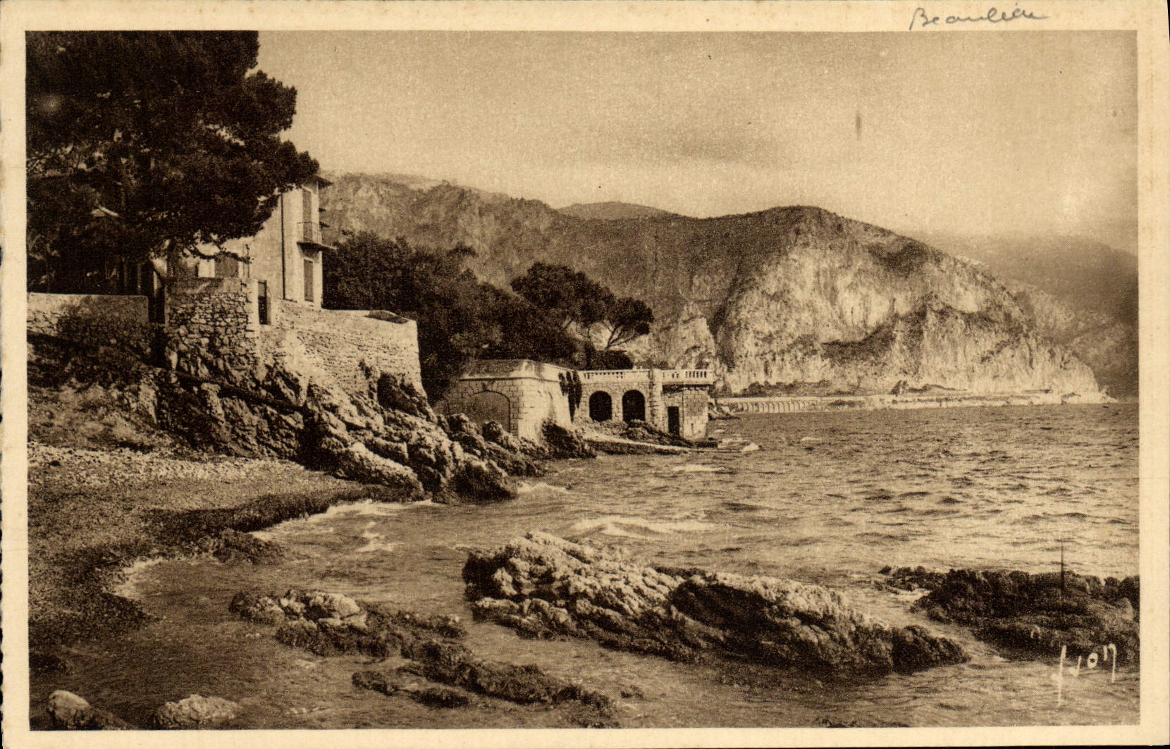 CPA Beaulieu Un Coin Pittoresque