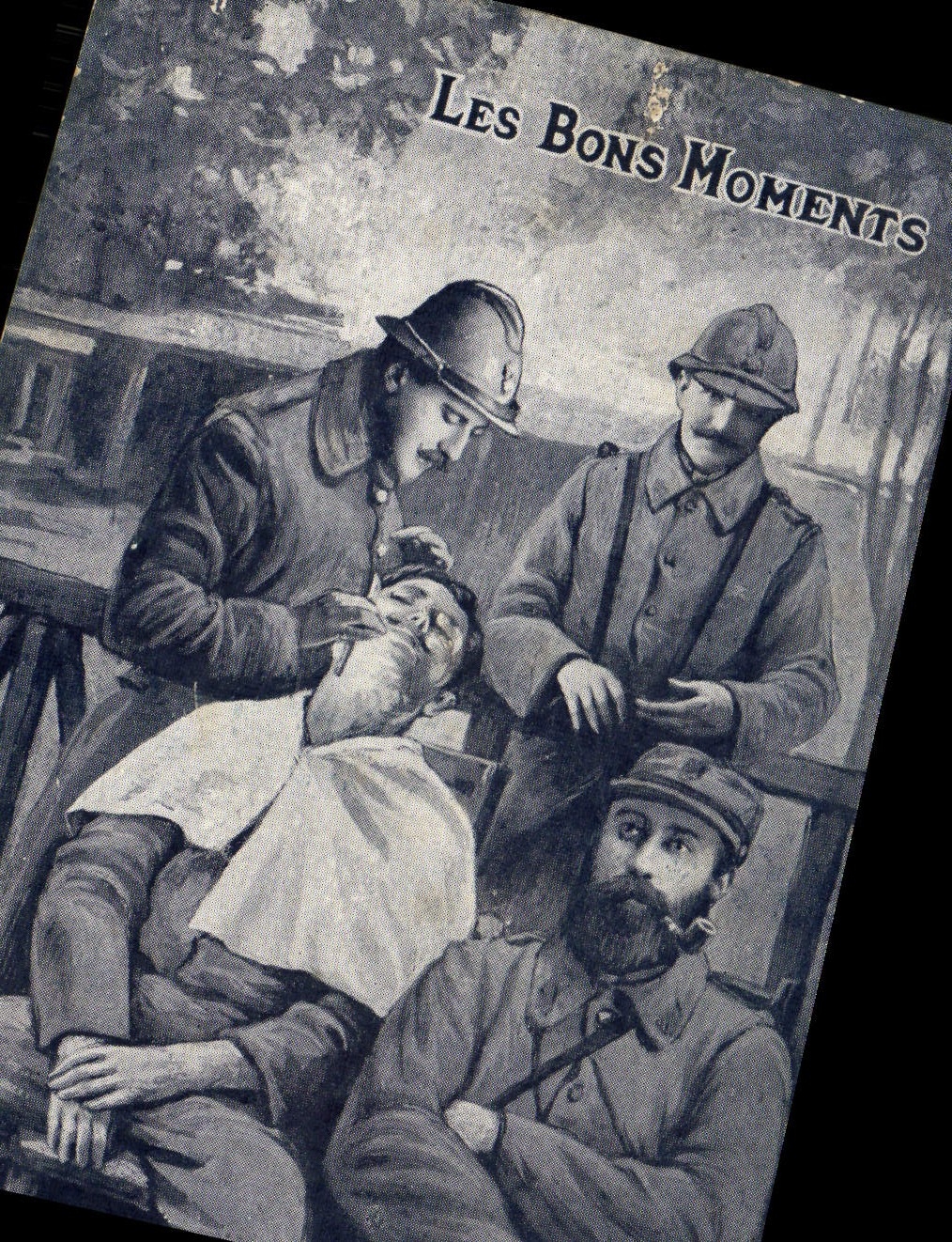 VINTAGE POSTCARD Militaria Hairdresser Wig maker good moments the barber of the face