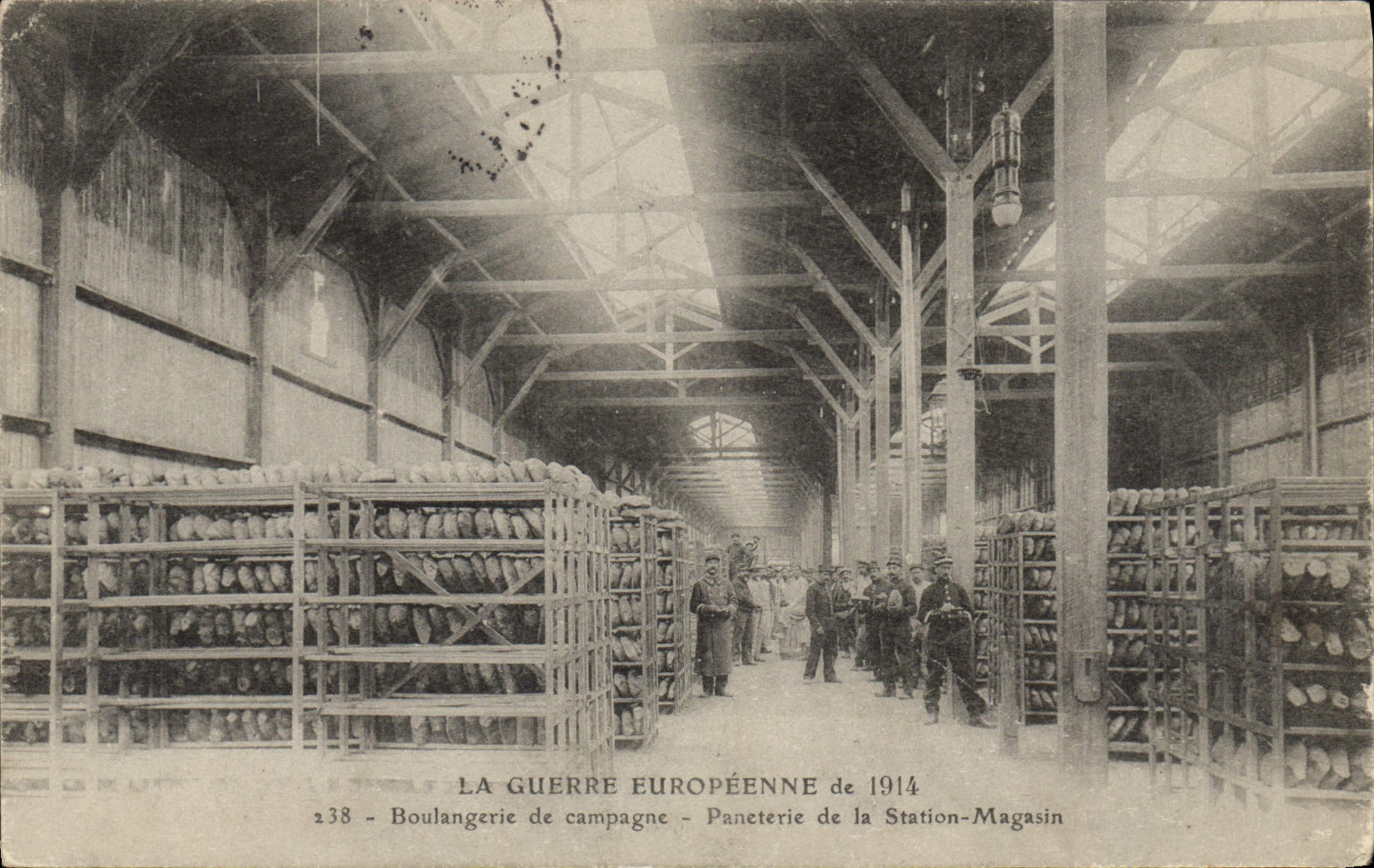 CPA Boulangerie de campagne Paneterie de la Station Magasin Militaria