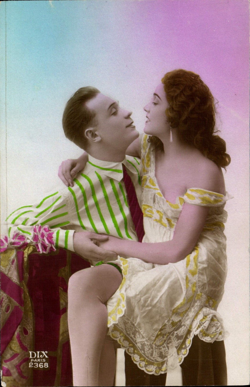 CPA Femme nu erotique 