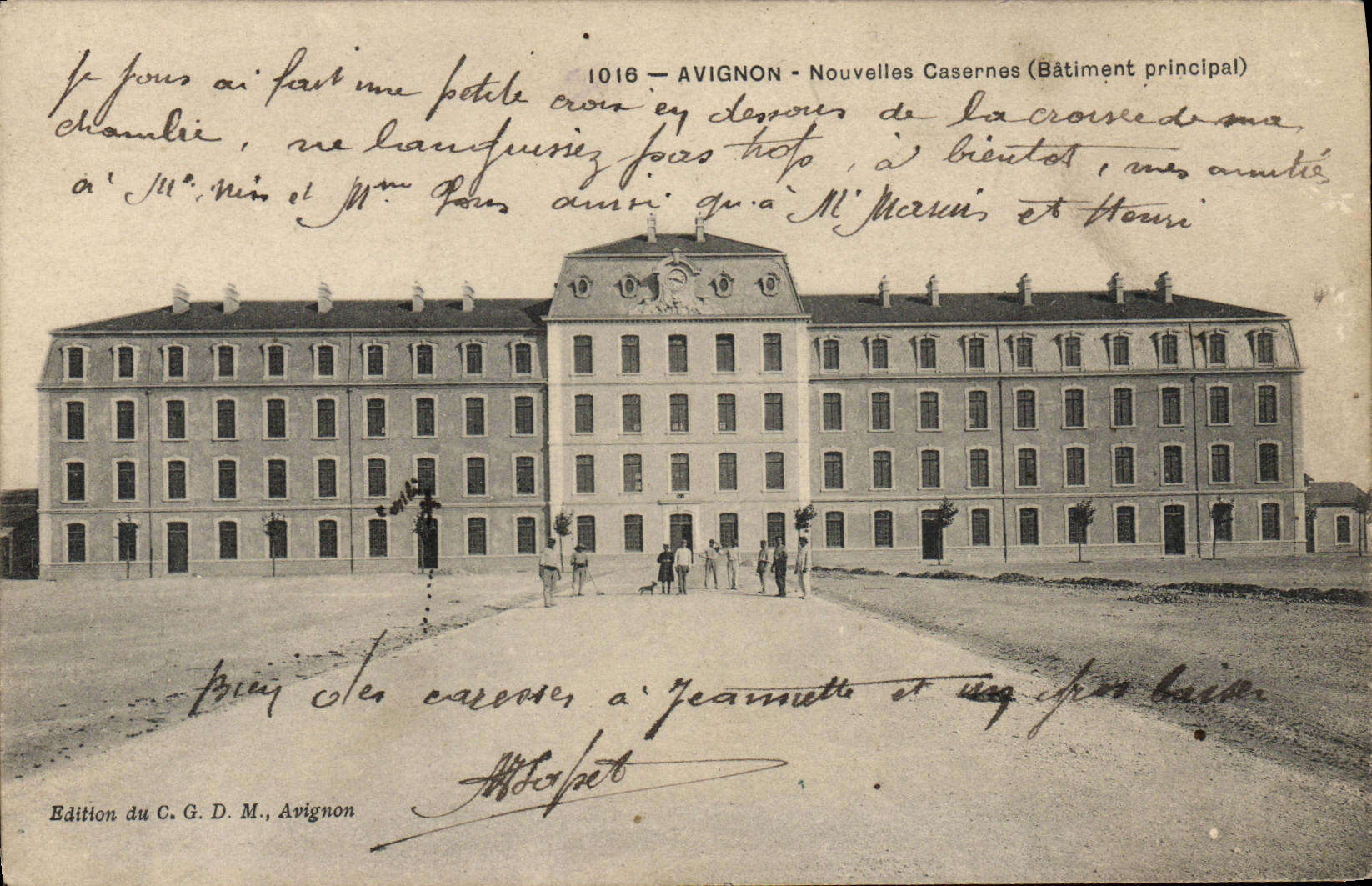 CPA Militaria Avignon Nouvelles casernes Batiment principal