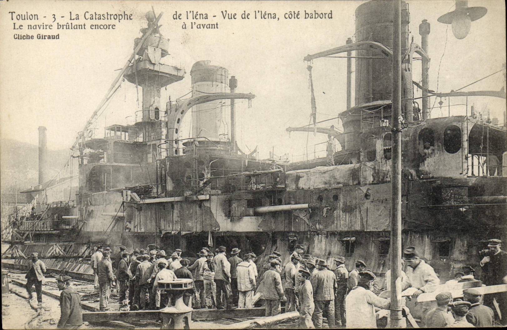 VINTAGE POSTCARD Bateau Toulon the catastrophe of Iena Vue of Iena dimensions port side the ship still burning with the front one