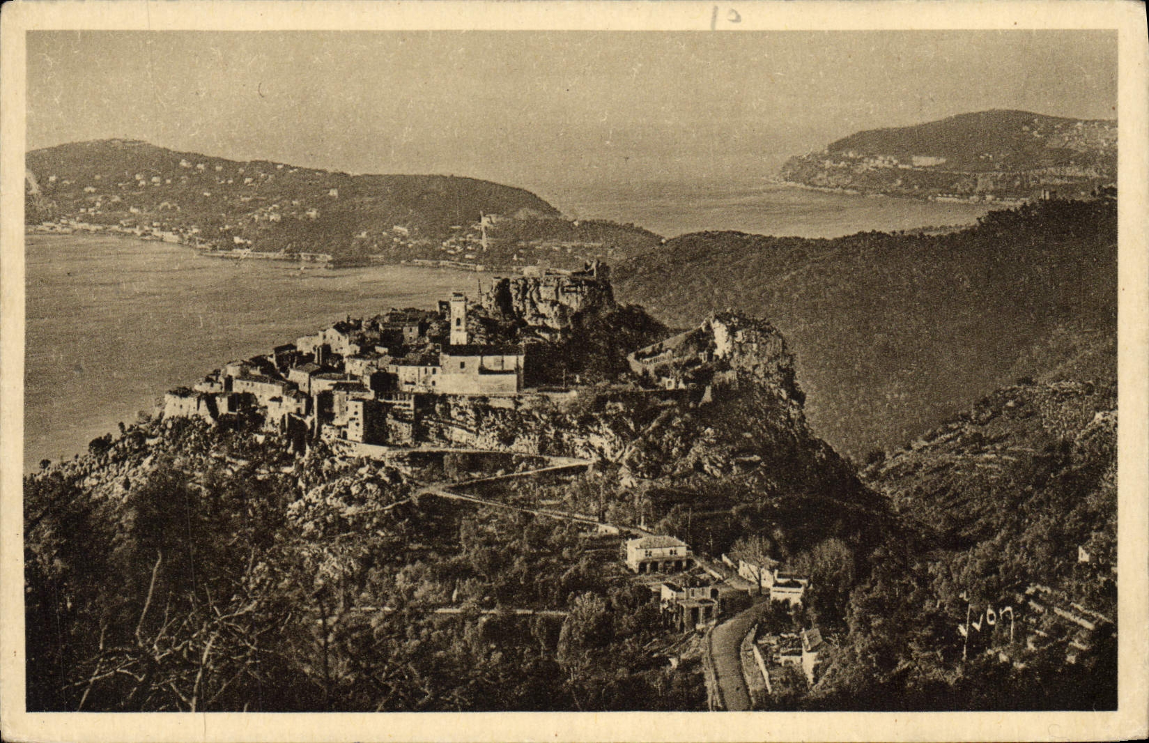 CPA Eze Vue generale