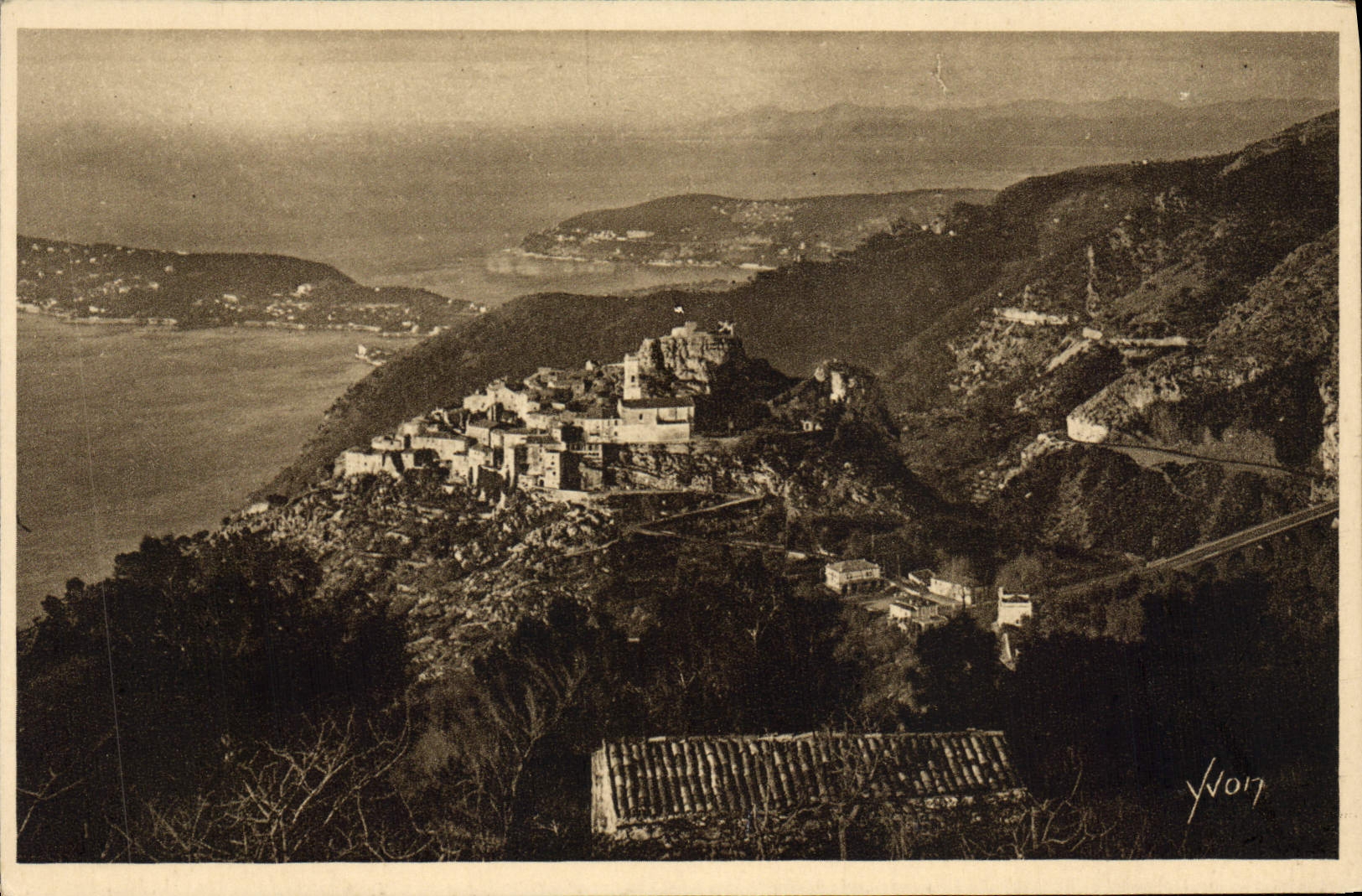 CPA Eze Vue Generale Prise de la Route de la Grande Corniche