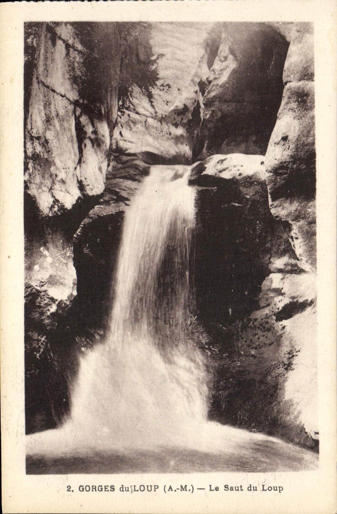 VINTAGE POSTCARD Falls Of the Wolf the Jump of the Wolf
