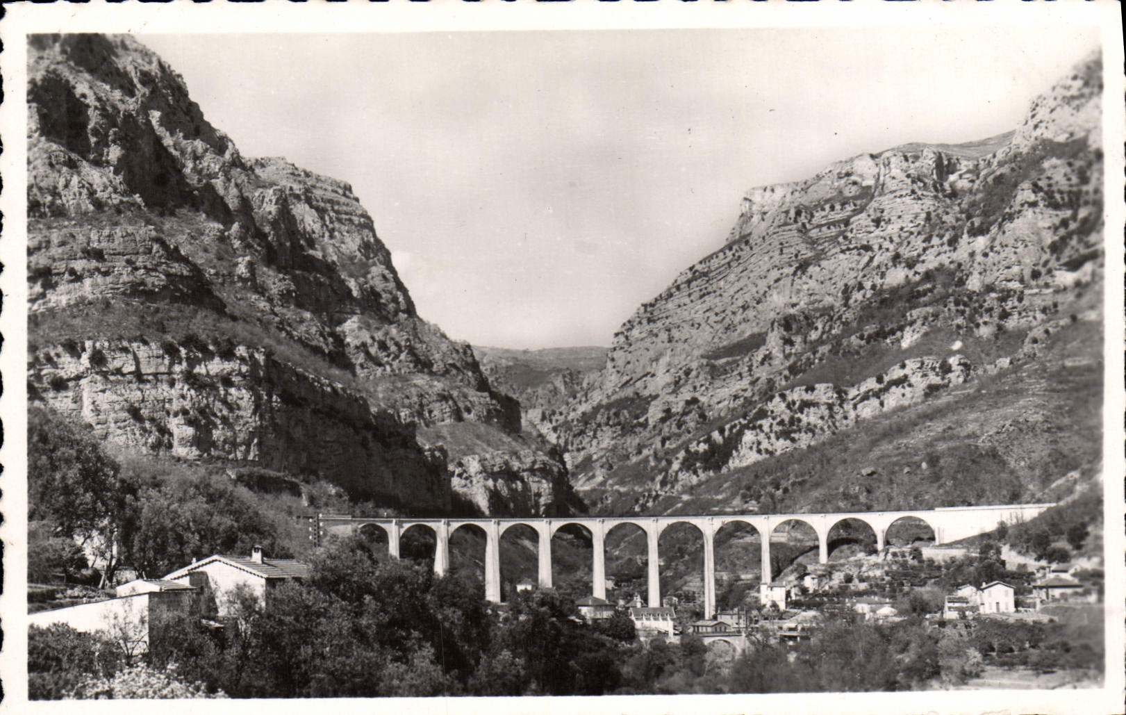 VINTAGE POSTCARD Falls Of the Wolf Entered