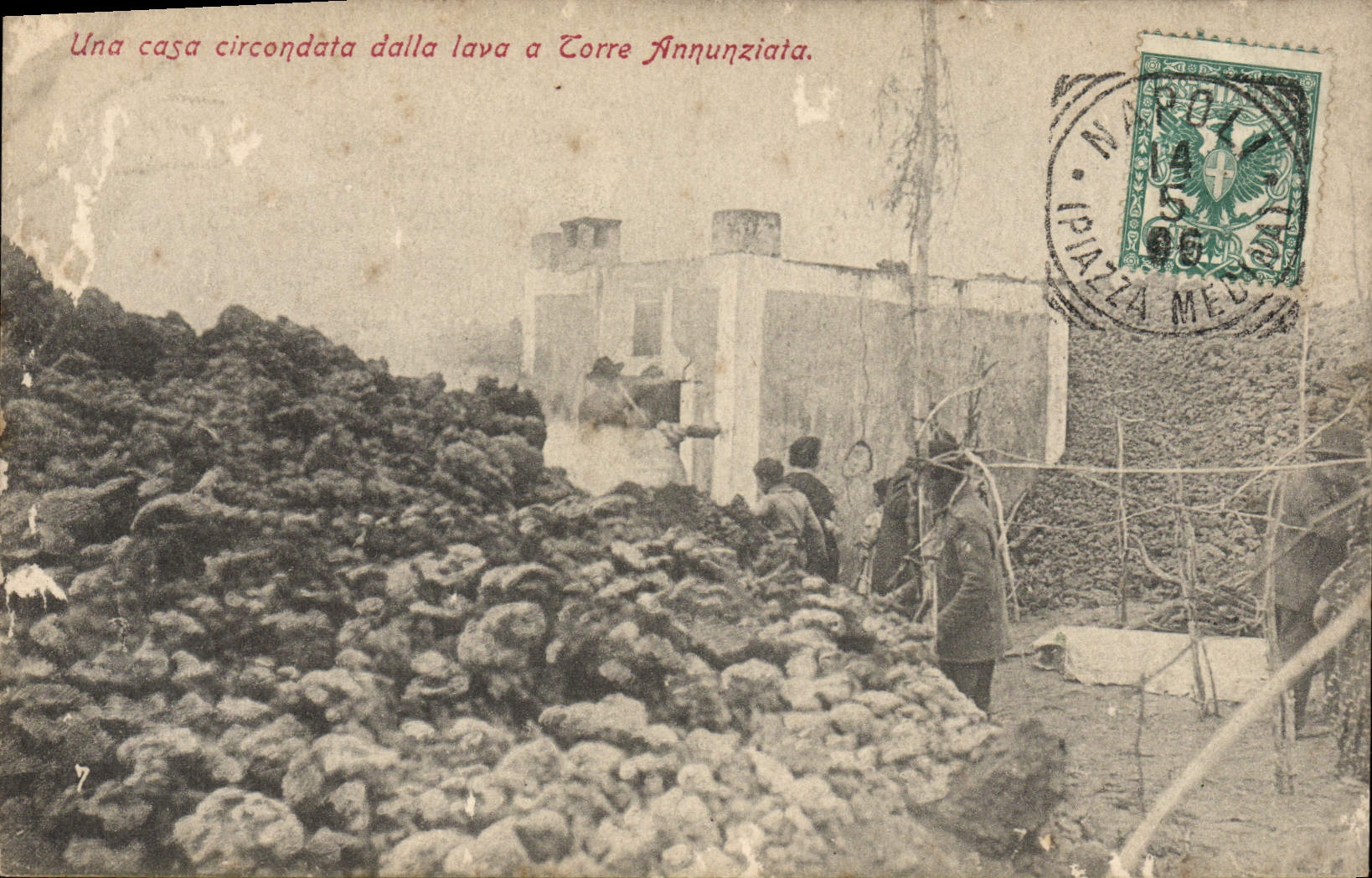 CPA Volcan Una casa circondata dalla lava A Torre Annunziata