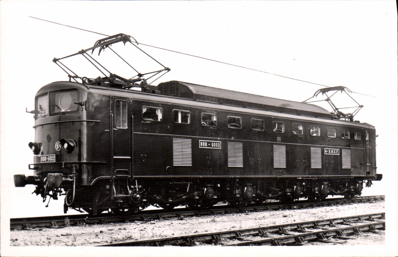 VINTAGE POSTCARD Electric Train Engine has Standard D.C. current 1500 V Bo bo Bo n°6002