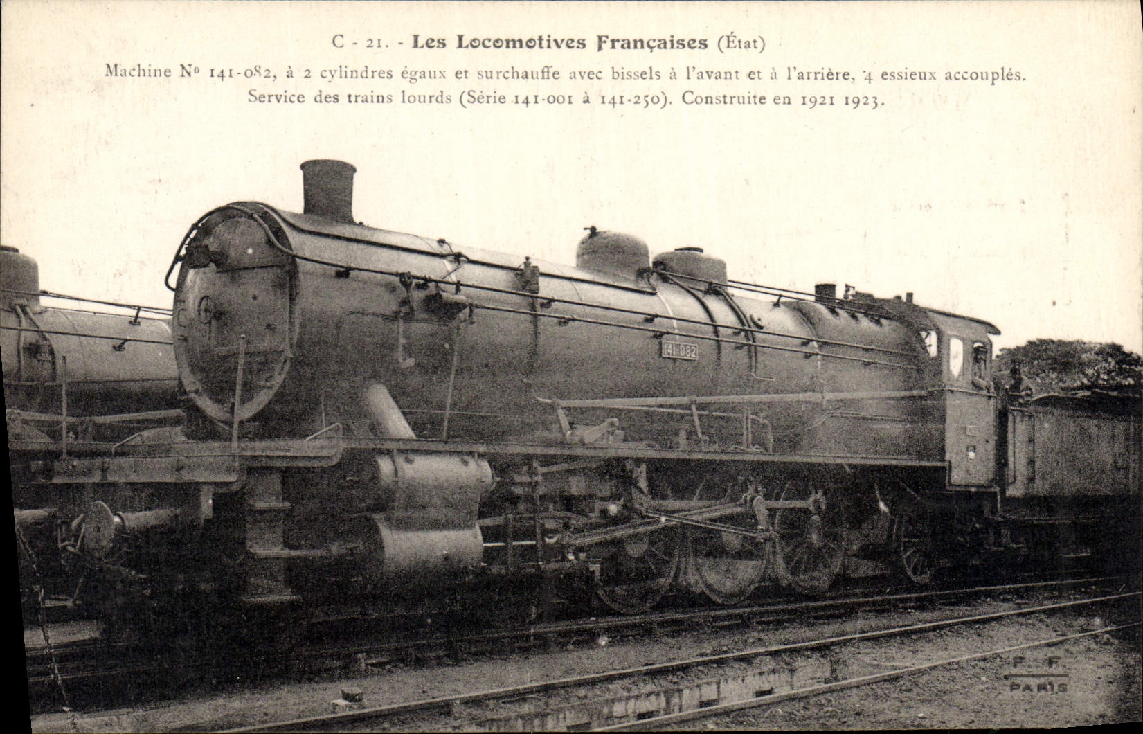 CPA Train Locomotive Machine 141 082