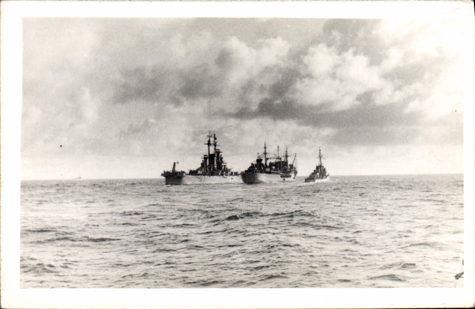 MODERN CARD Warship the USA off Marseilles 1947 1948