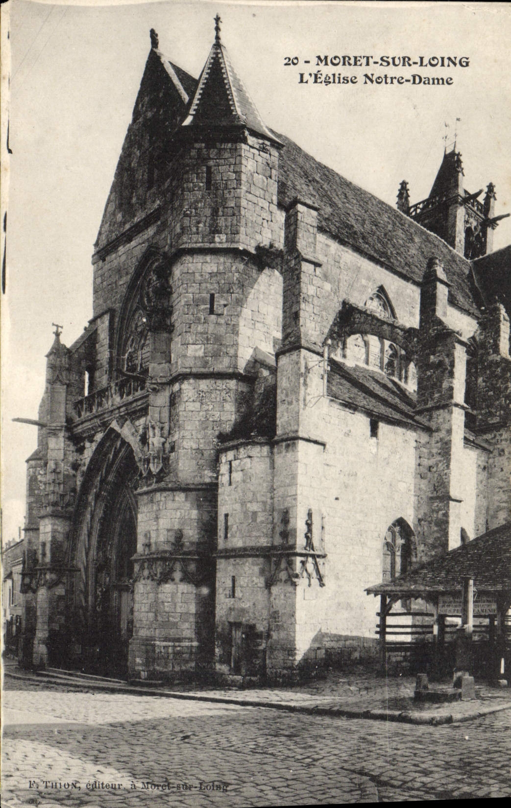 VINTAGE POSTCARD Moret On Loing the Notre Dame Church