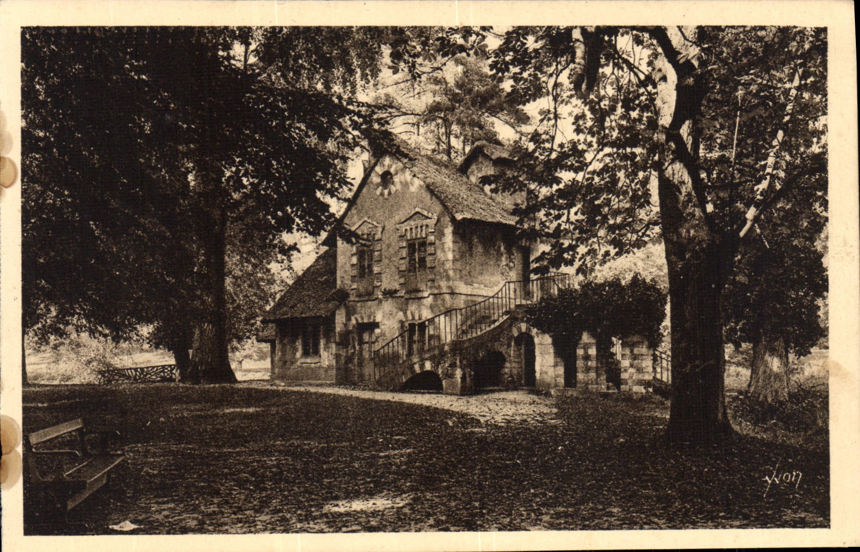 CPA Versailles Hameau de Marie Antoinette Le moulin