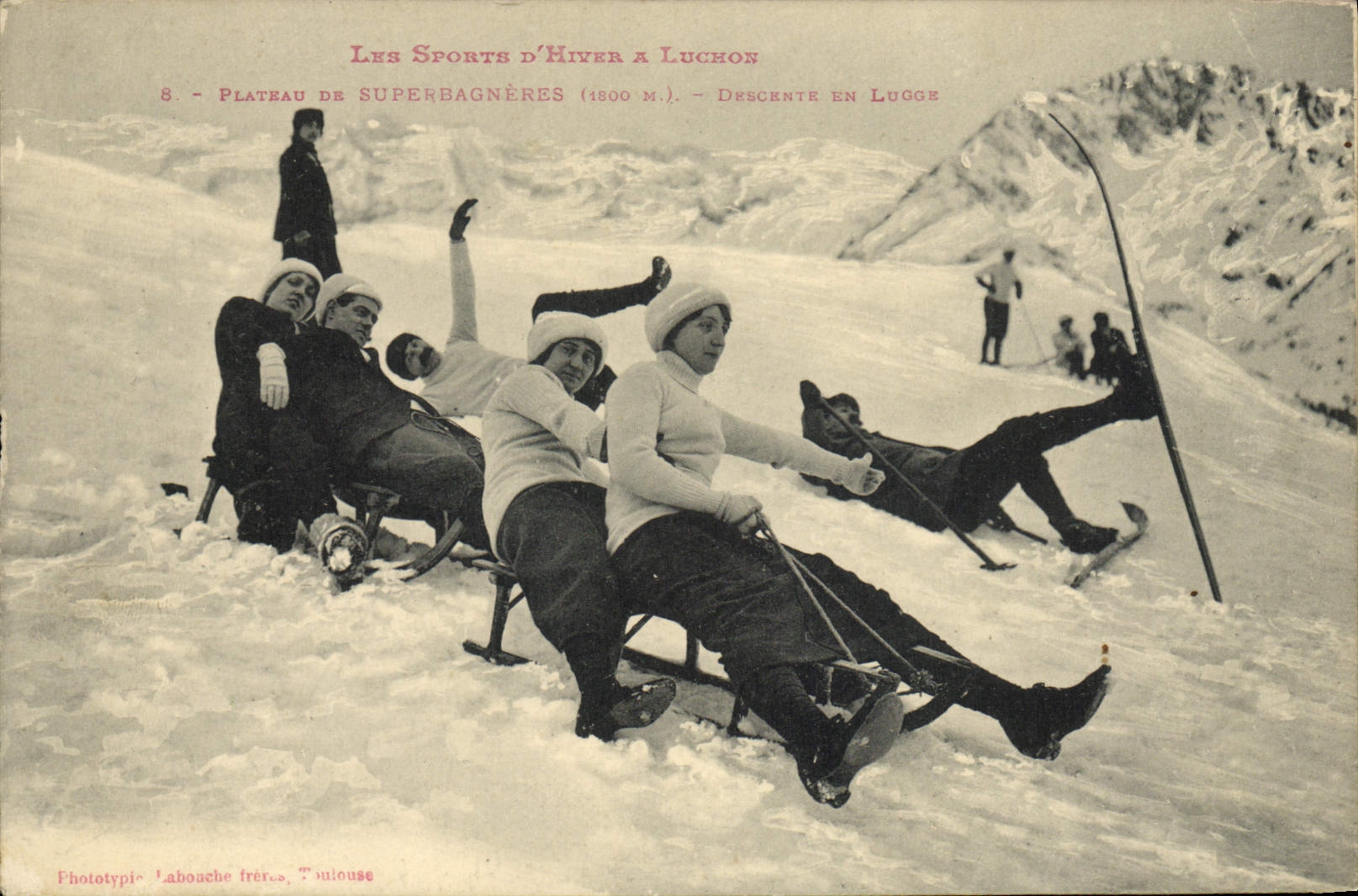CPA Sports d'hiver Ski Luchon Plateau de Suberbagneres Descente en luge