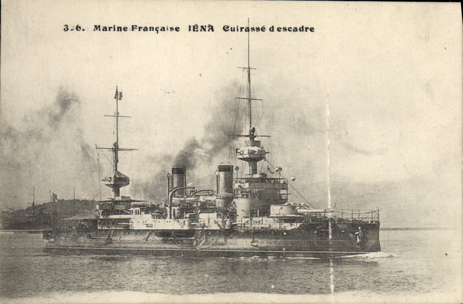 CPA Bateau de guerre Iena Cuirasse d'escadre