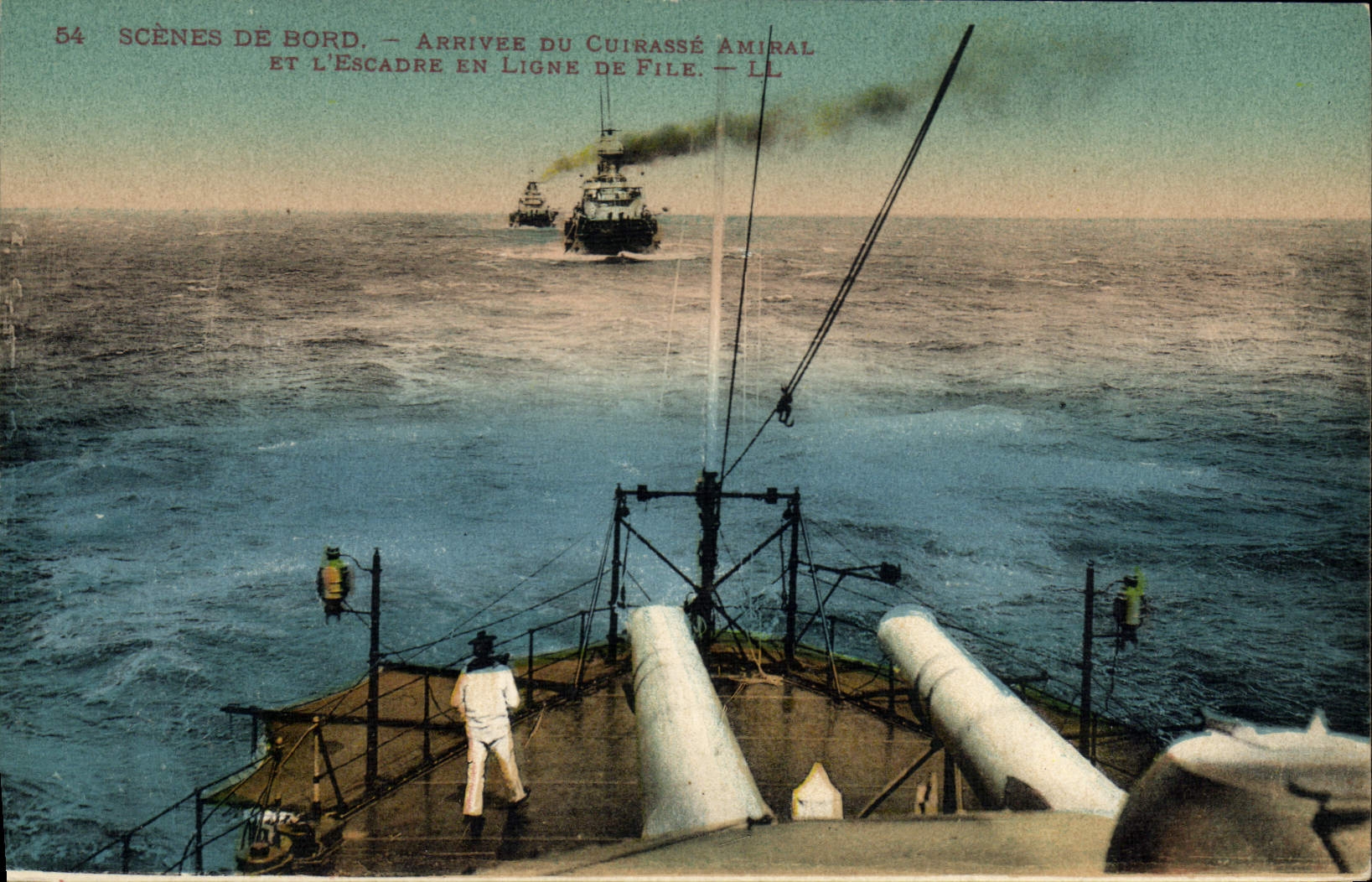 VINTAGE POSTCARD Warship Arrived of the armor admiral and the squadron in line of file