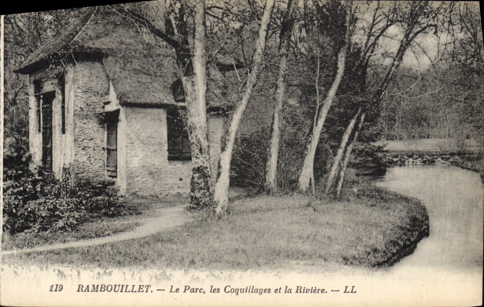 CPA Rambouillet Le Parc les Coquillages et la Riviere