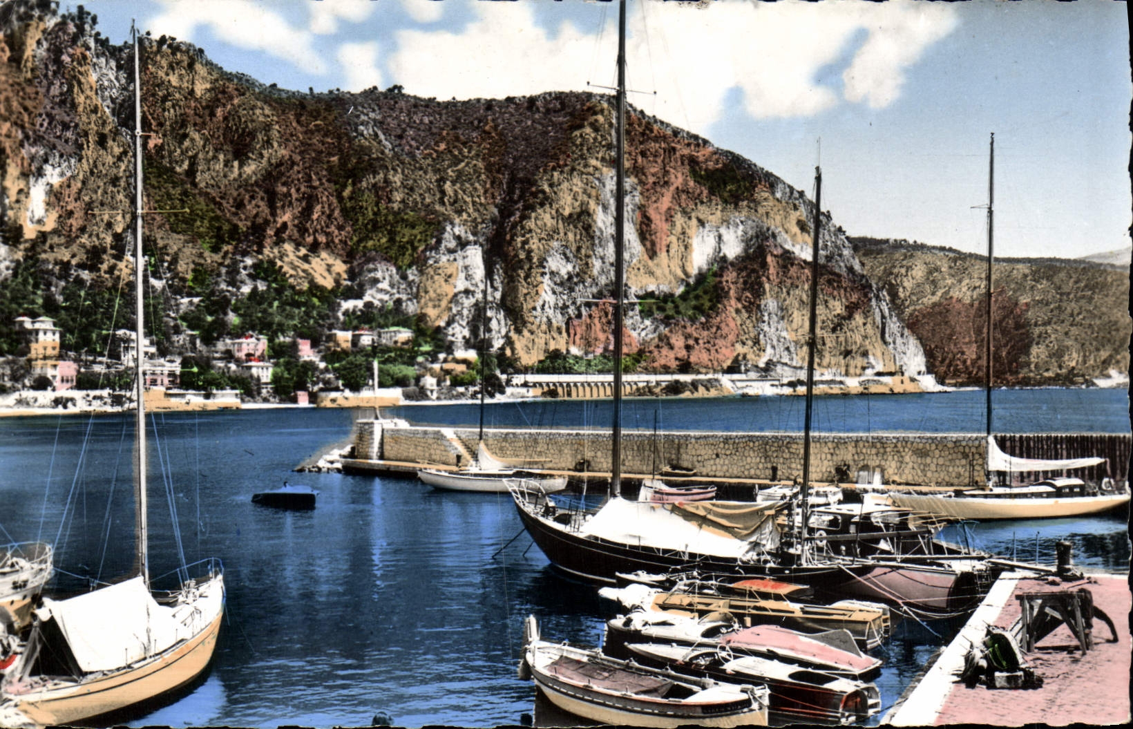 CPM Beaulieu sur Mer Le port La Basse Corniche Bateaux