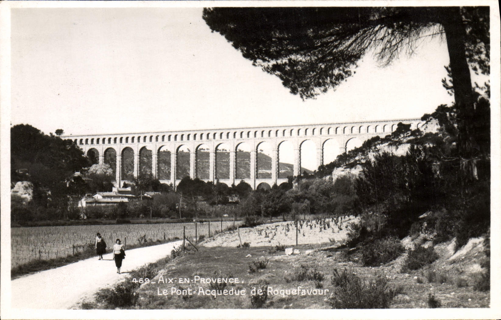 CPA Aix En Provence Le Pont Acqueduc de Roquefavour