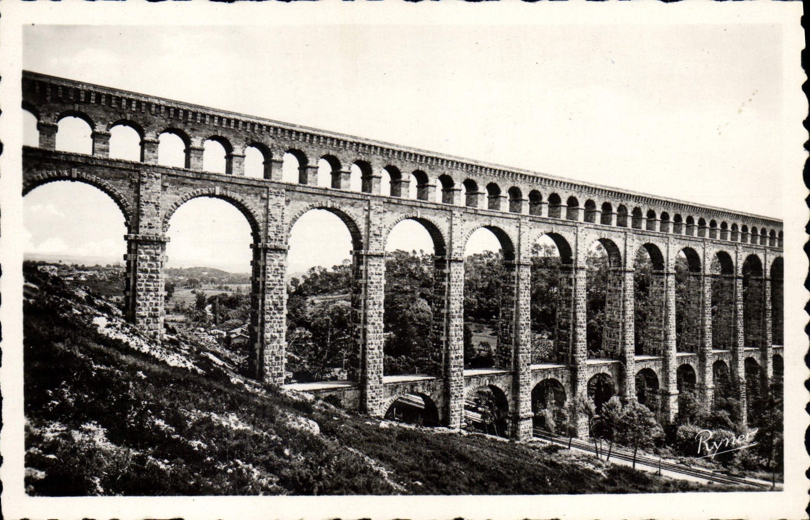 CPA Roquefavour L'Aqueduc
