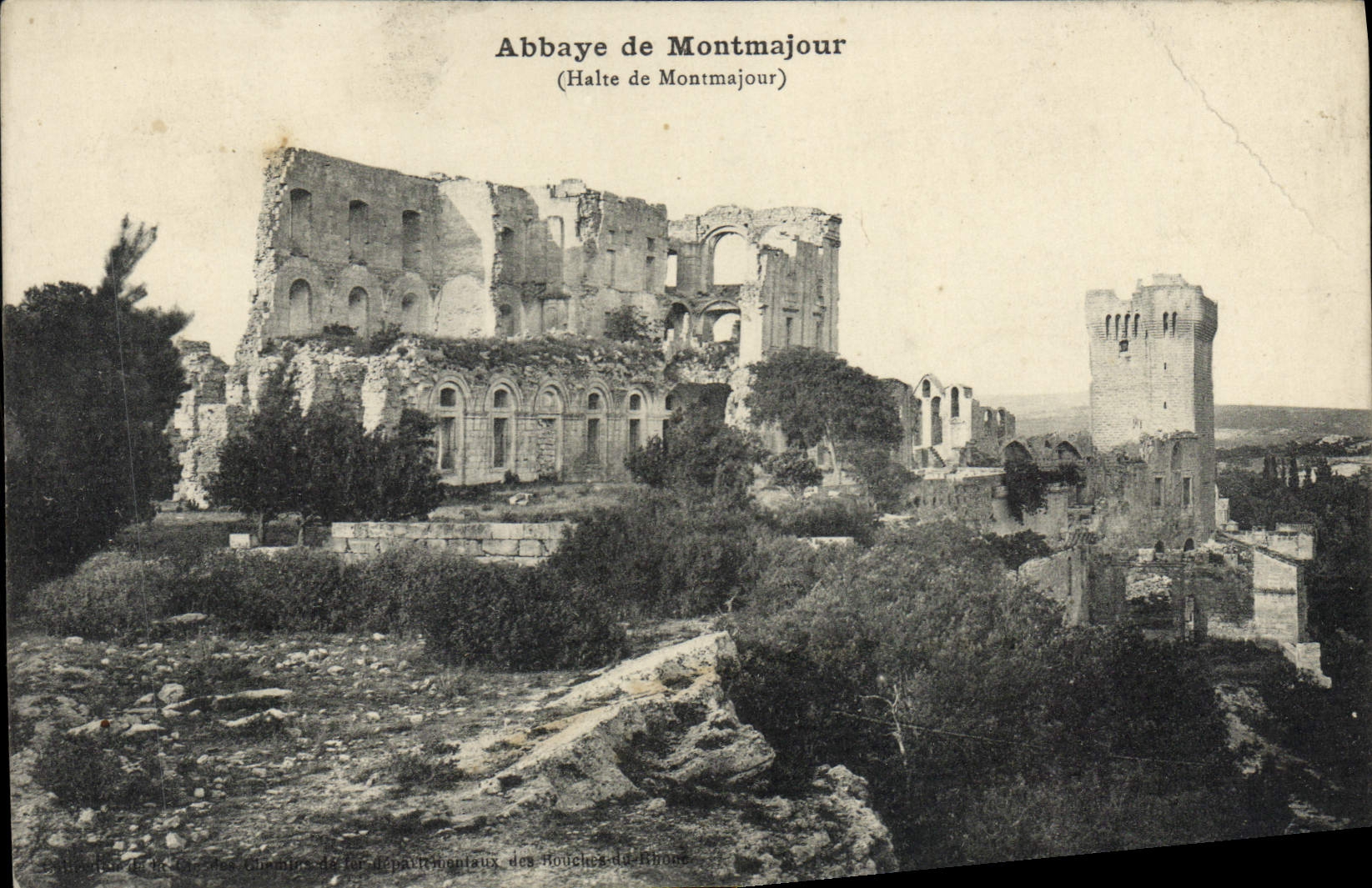 CPA Montmajour Abbaye Halte 