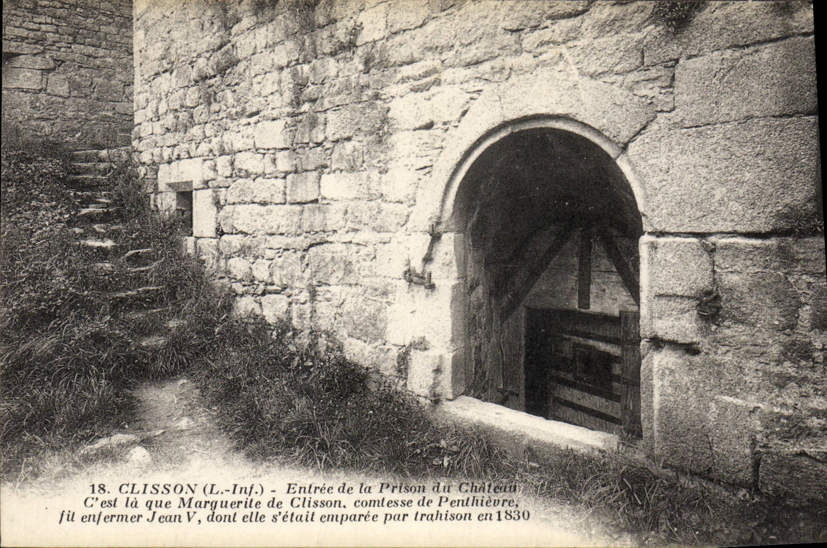 La prisión de París de la POSTAL de la VENDIMIA entró de la prisión del castillo
