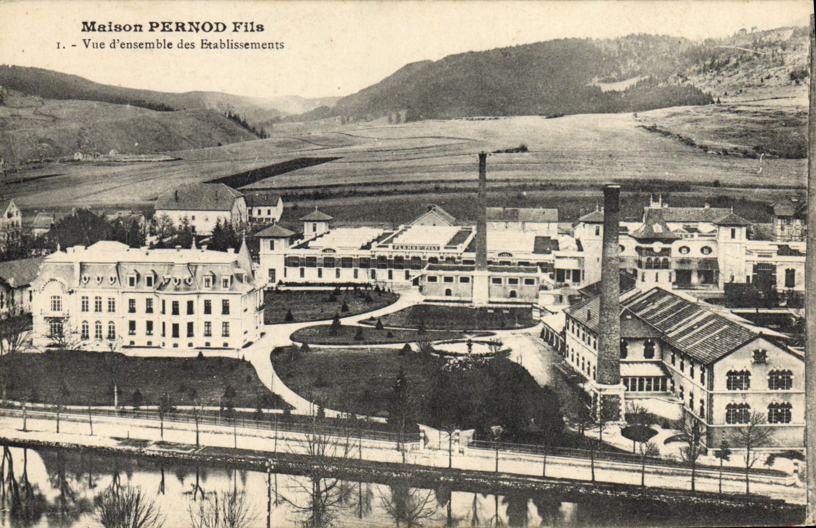 VINTAGE POSTCARD House Pernod Wire Overall picture of the establishments