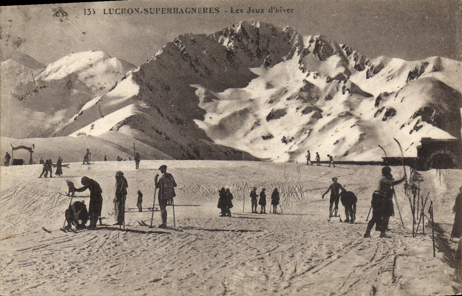 CPA Sports d'hiver Ski Luchon Superbagneres Les jeux d'hiver