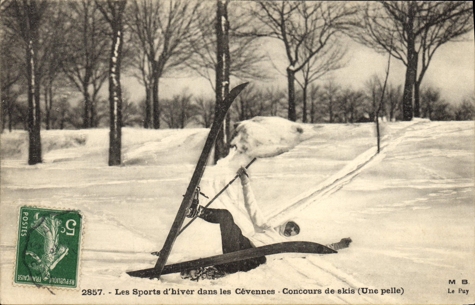 VINTAGE POSTCARD Winter sports Ski in the Cevennes Contest of skis a shovel