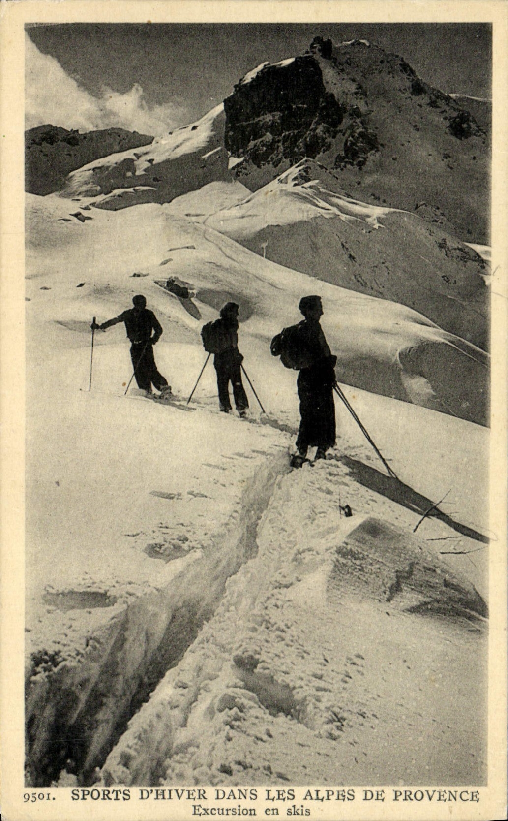 VINTAGE POSTCARD Winter sports Ski the Alps of Provence Excursion in skis