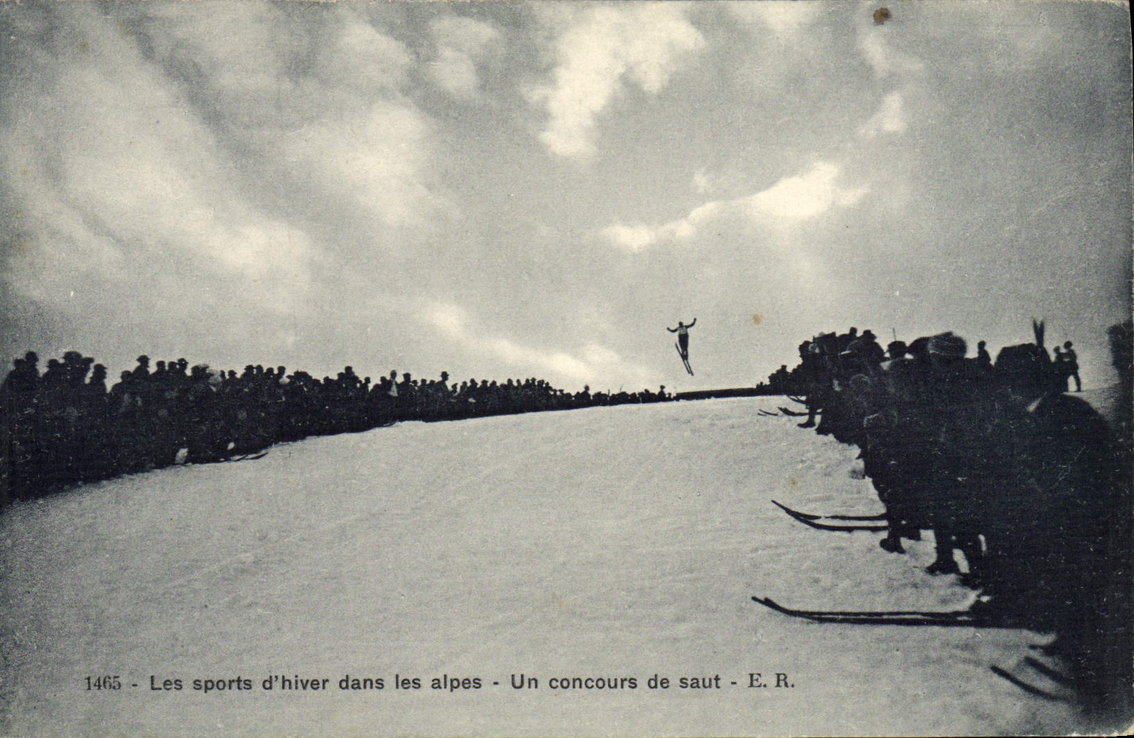 CPA Sports d'hiver Ski Dans les Alpes Un concours de saut