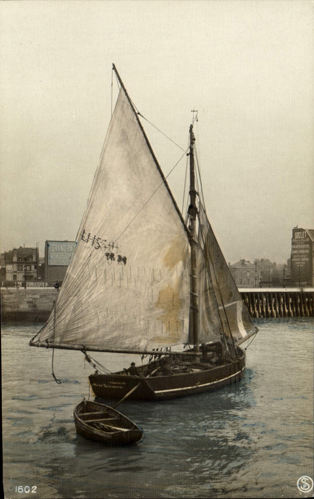 CPA Bateau Voilier Peche 