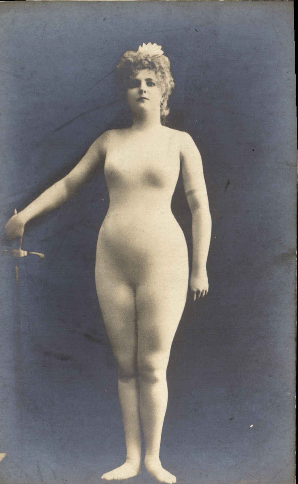 CPA Femme Nu erotique