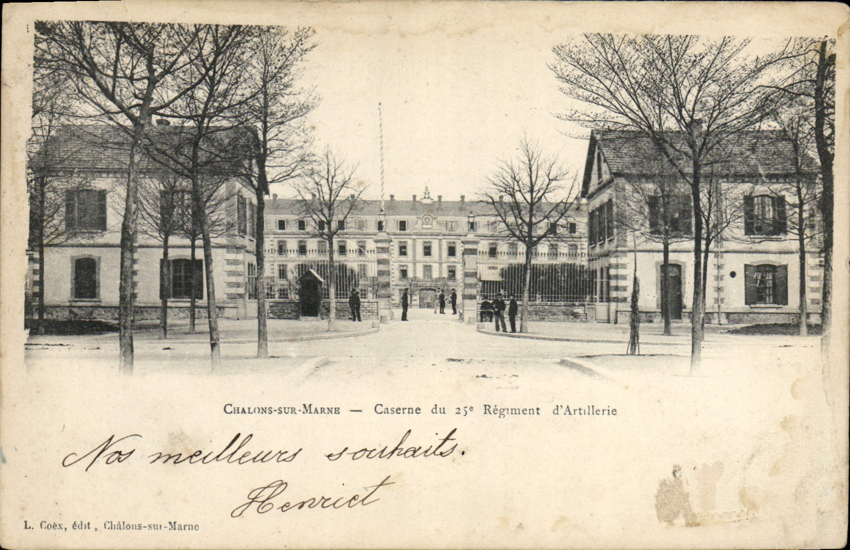 La POSTAL Militaria de la VENDIMIA acuartela Red-redes en los cuarteles de Marne del 25to regimiento de la artillería