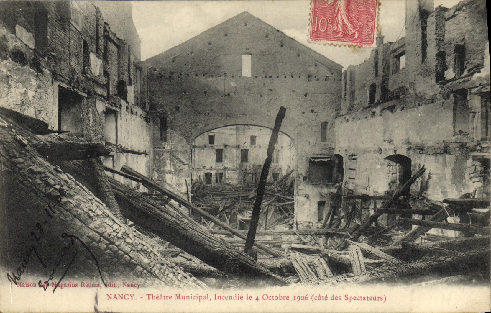 VINTAGE POSTCARD Nancy the municipal Theater Sets fire to the Cote on October 4th, 1906 spectators