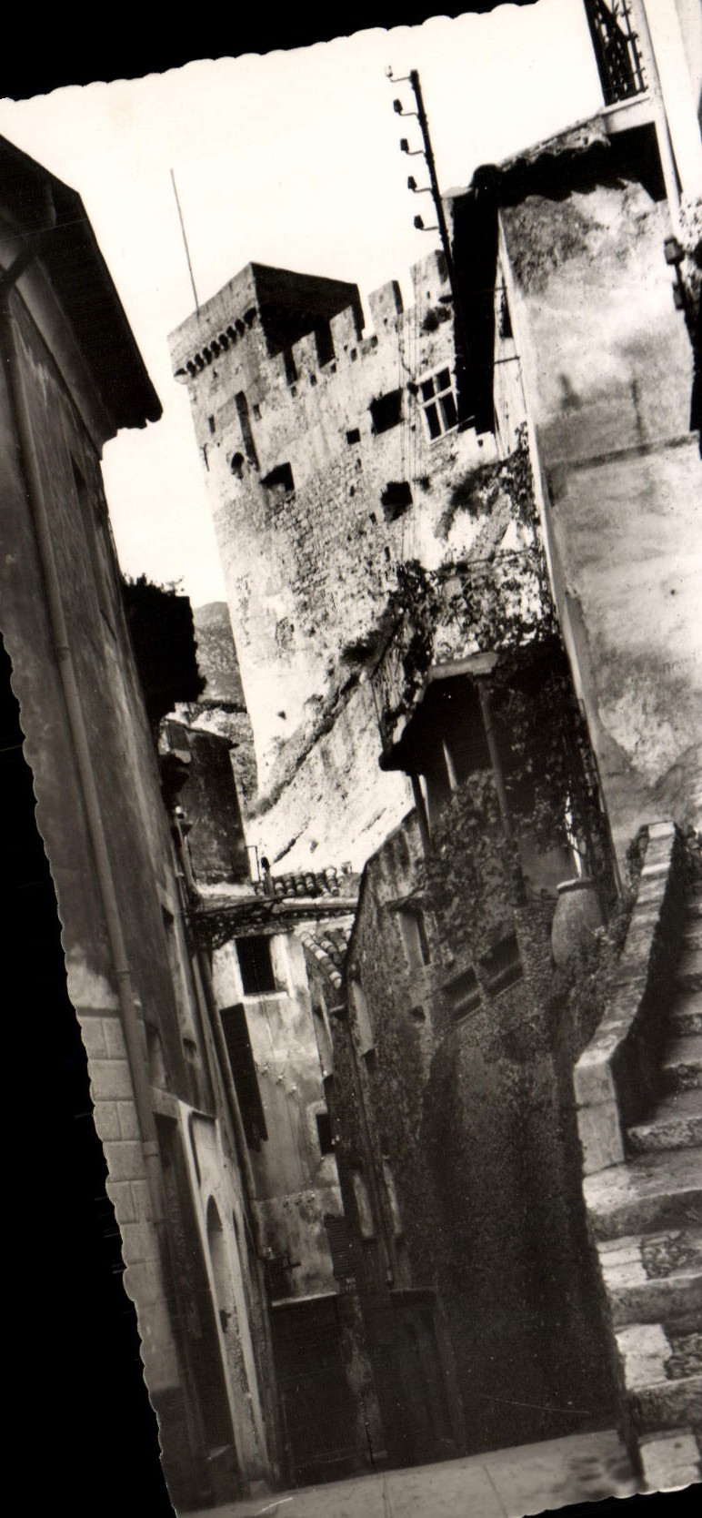 MODERN CARD Roquebrune Village the Castle Seen of the interior of the village