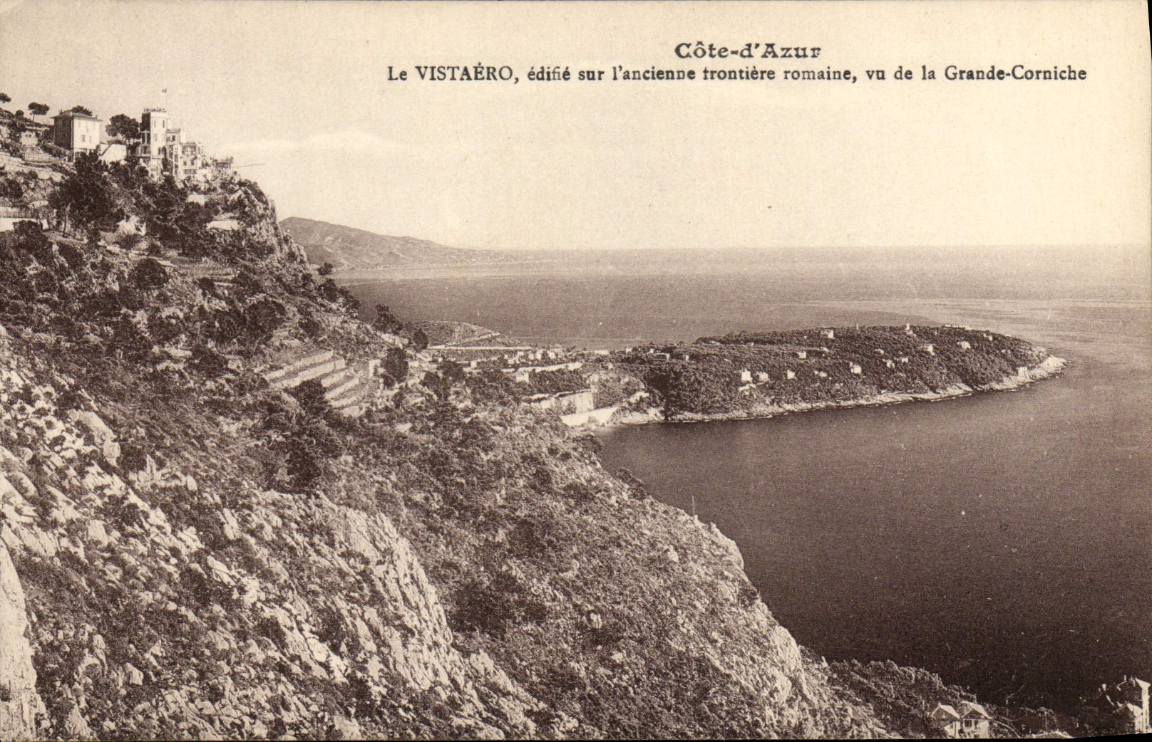 CPA le Vistaero edifie sur l'ancienne frontiere romaine vu de la Grande Corniche