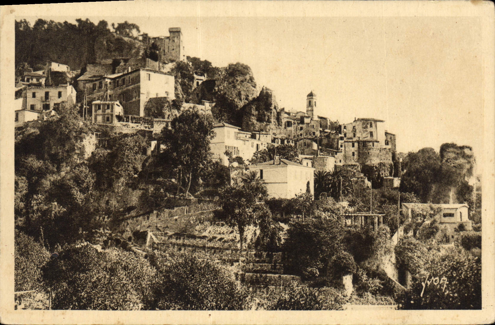 VINTAGE POSTCARD Roquebrune Cape Martin View of the Village