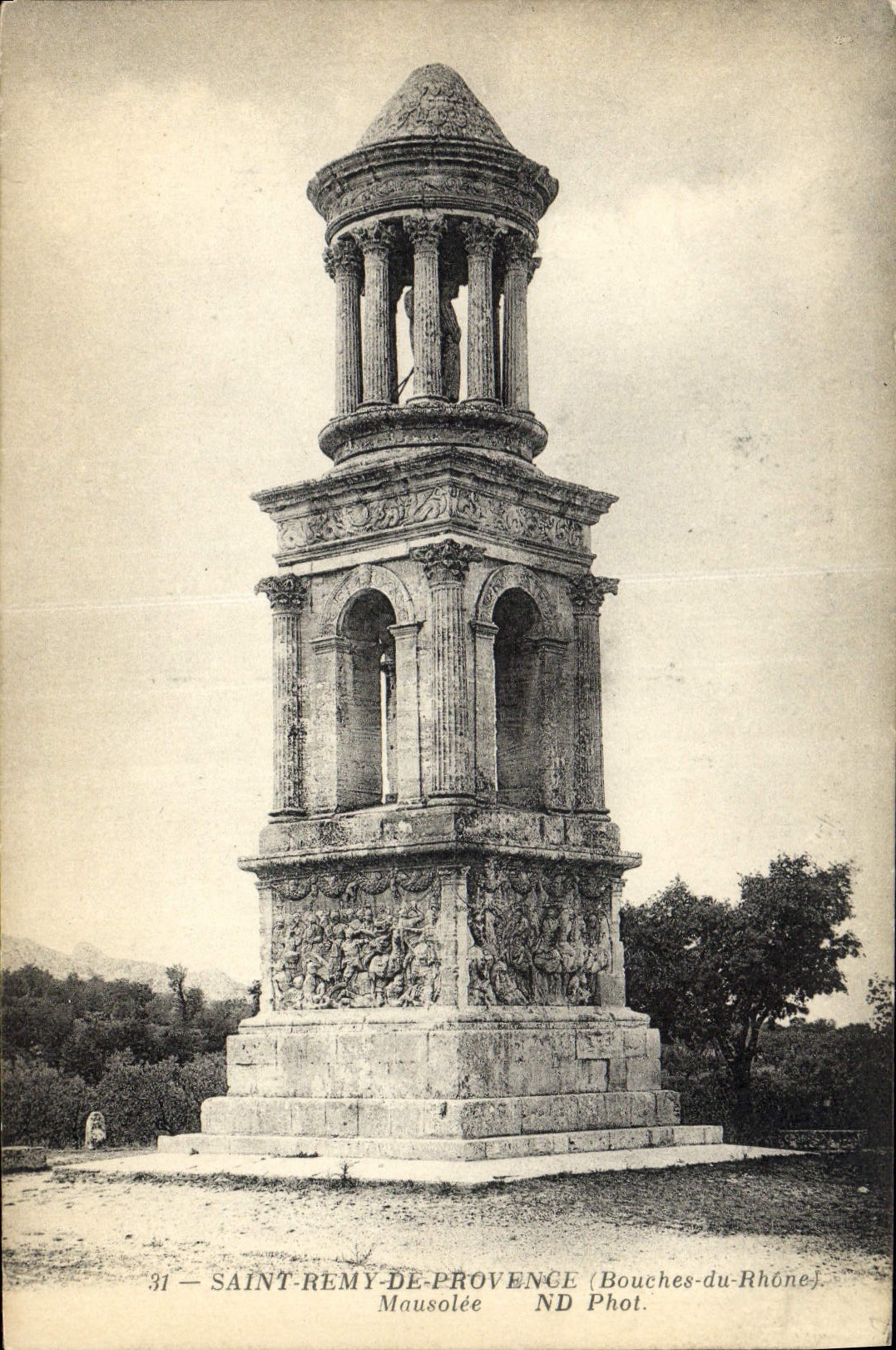 CPA Saint Remy De Provence Mausolee