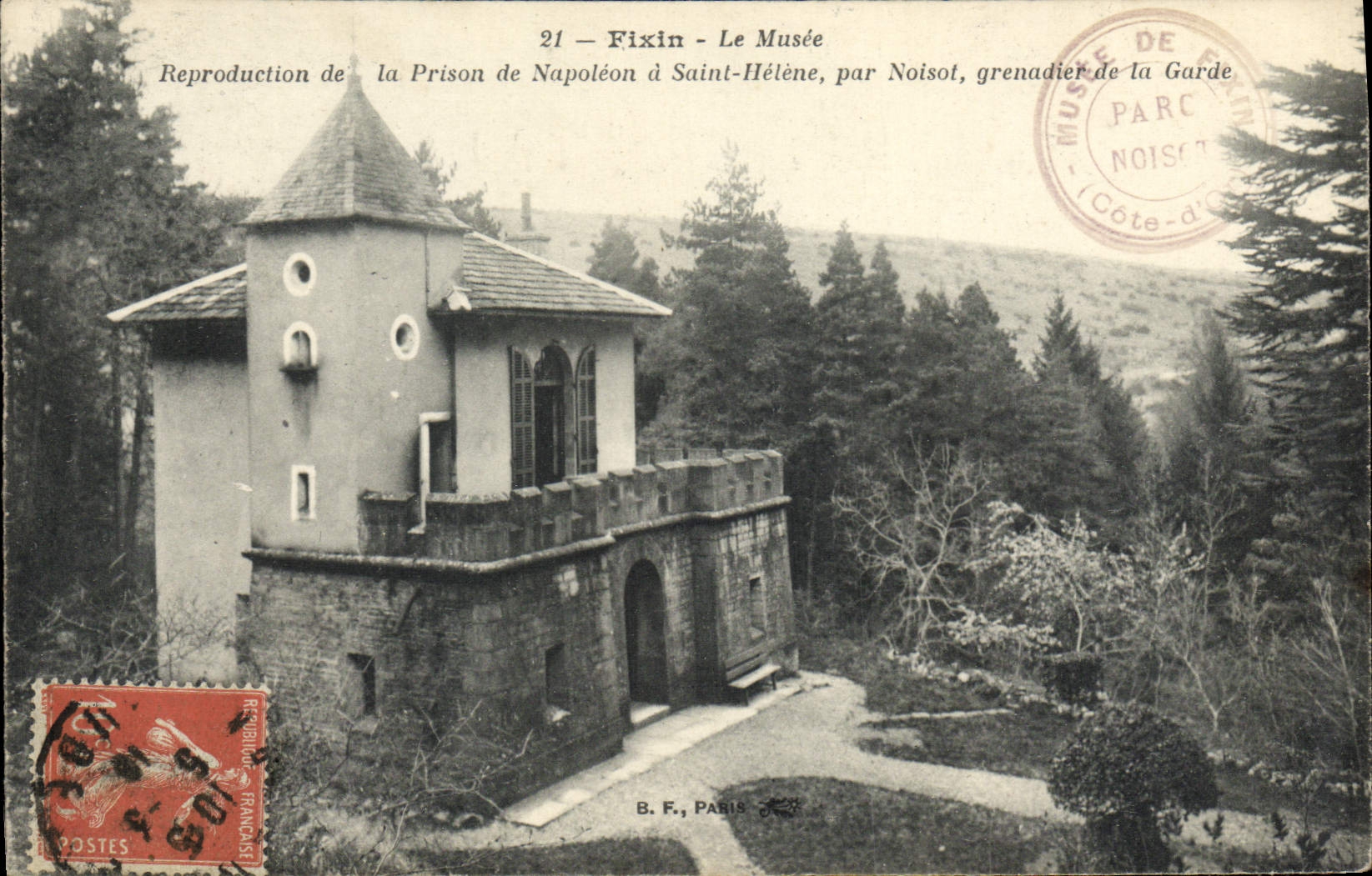 CPA Prison Fixin le musee Reproduction de la prison de Napoleon a Saint Helene par Noisot grenadier de la Garde