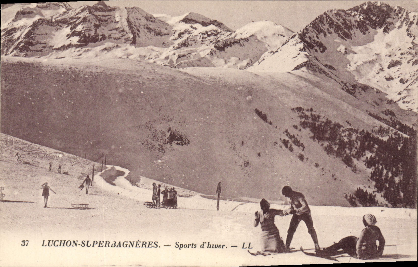 CPA Sports d'hiver Ski Luchon Superbagneres Luge