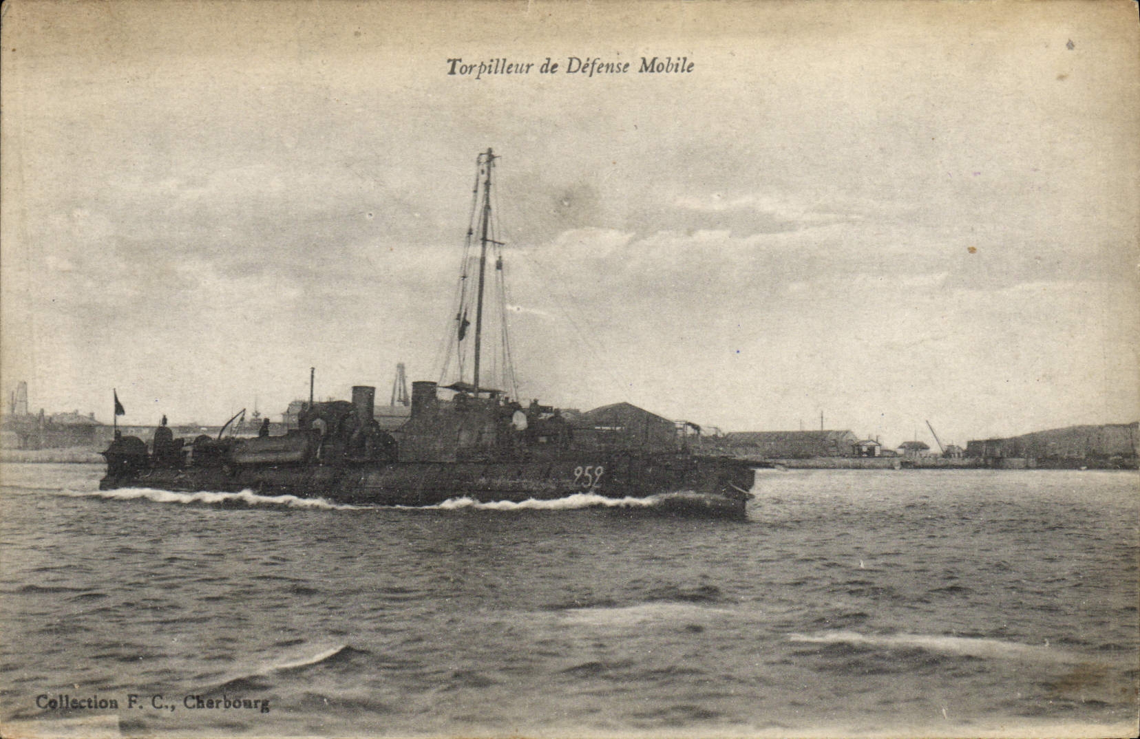 CPA Bateau Guerre Torpilleur de defense mobile 