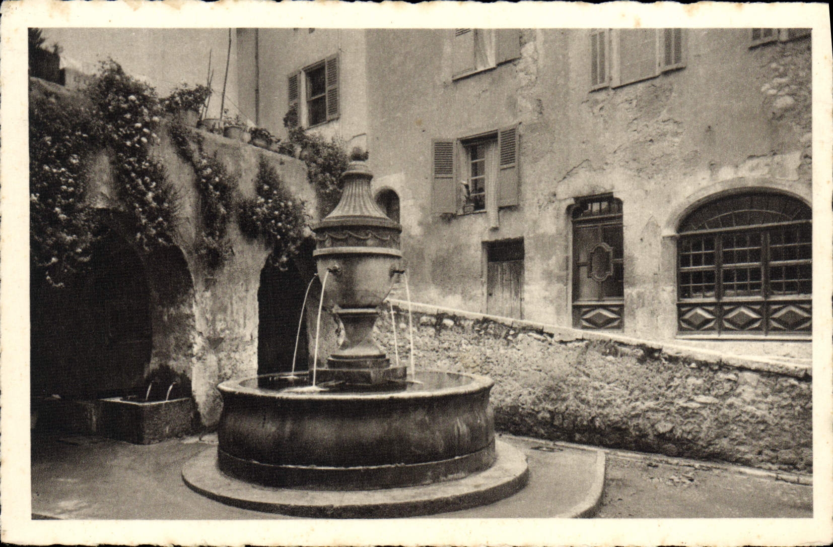 CPA Saint Paul de Vence La Fontaine