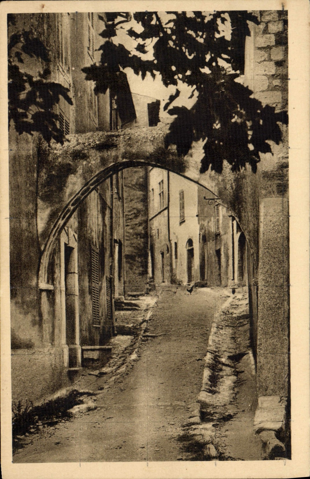 CPA Saint Paul Un Vieux Portique