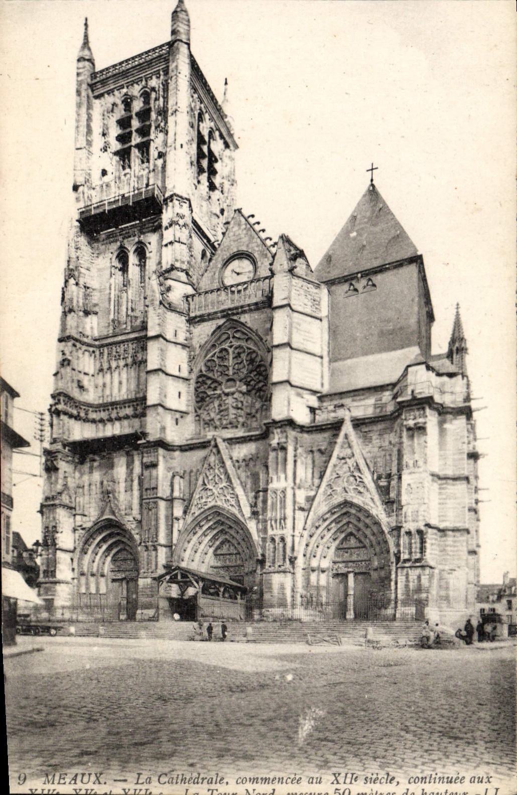 VINTAGE POSTCARD Meaux the Cathedral