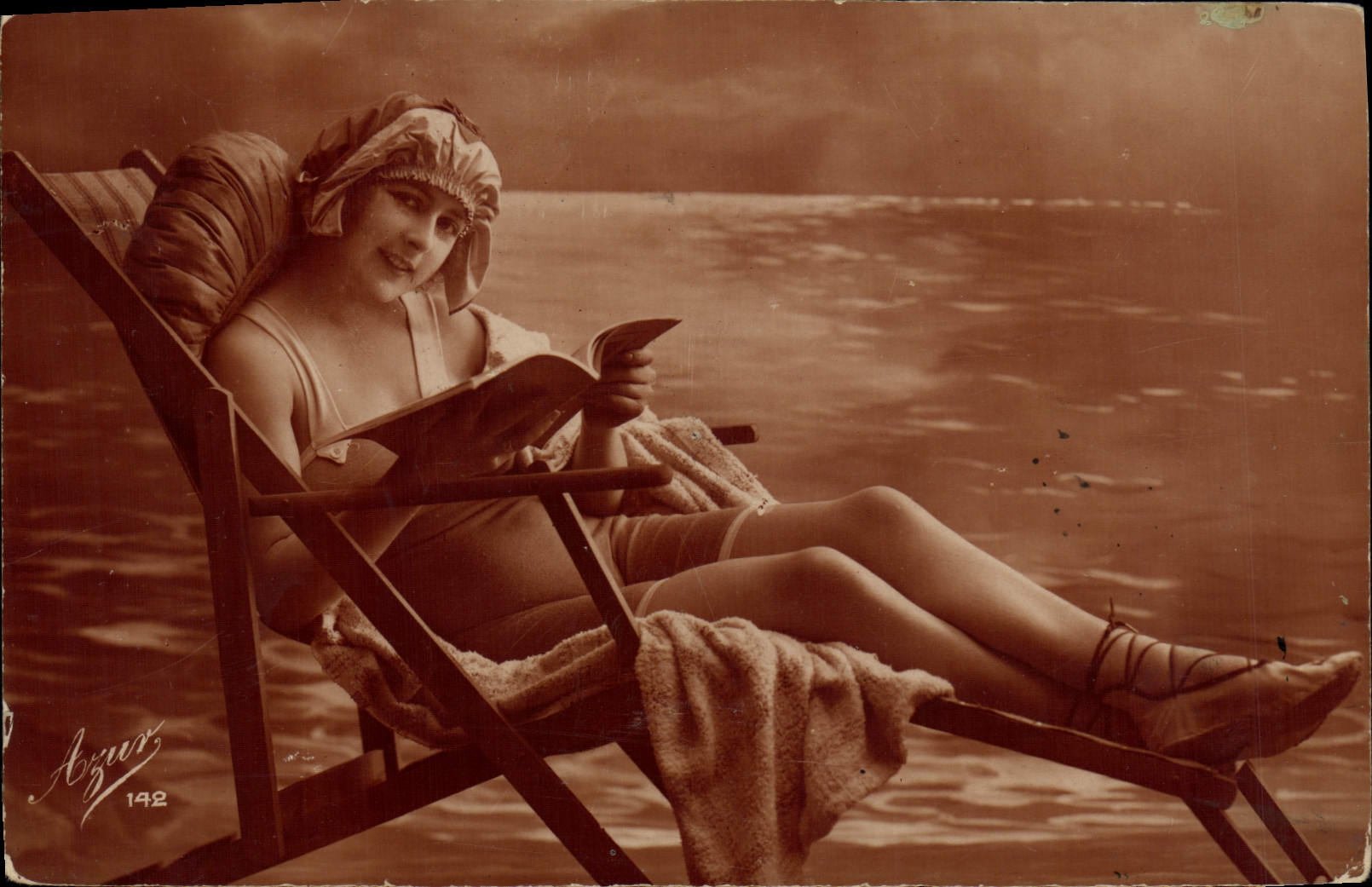 CPA Nu erotique Femme